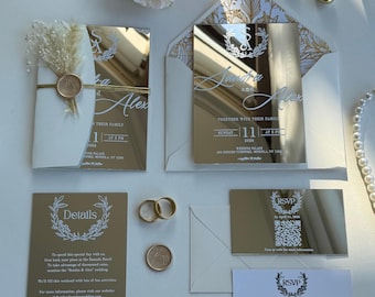 Zilveren spiegel acryl bruiloft uitnodigingssuite met RSVP-kaart: crème enveloppen, kaart met huwelijksdetails, QR-code voor RSVP