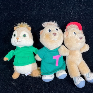 Vintage 1983 Alvin and the Chipmunks Plush, CBS Toys, 17" Alvin & Theodore
