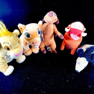 Disney The Lion King Shenzi 8 in Hyena Beanie Plush Stuffed Toy RARE Simba Timon Pumba Pumbaa pig Nala new with tag