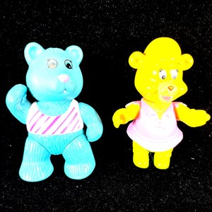 Fisher Price Gummi Bear figurine Sunni Gummi from 1985 good condition; 1980s vintage Remco Dream Bears Huggy Poseable Blue Bear 1984