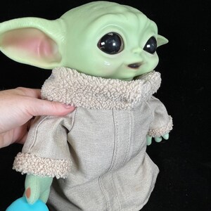 Mattel Grogu Plush Doll, 11 Inch Poseable Feet, Talking, New In Box Grogu sound/feet