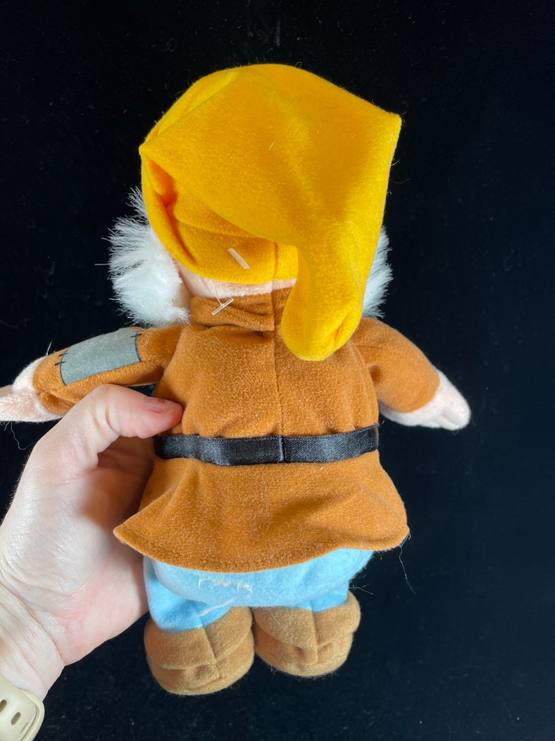 Disney Store Snow White Seven Dwarfs HAPPY Dwarf Plush Stuffed Toy 12 ...