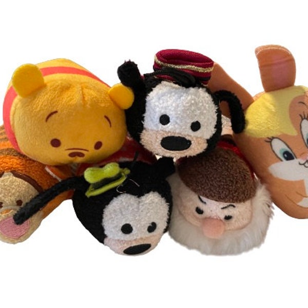 TSUM Tsum Stackable Mini Plush Grumpy Dwarf, Goofy, Tigger, Winnie the Pooh, Looney Tunes Toons Lola Bunny & Tweety Bird