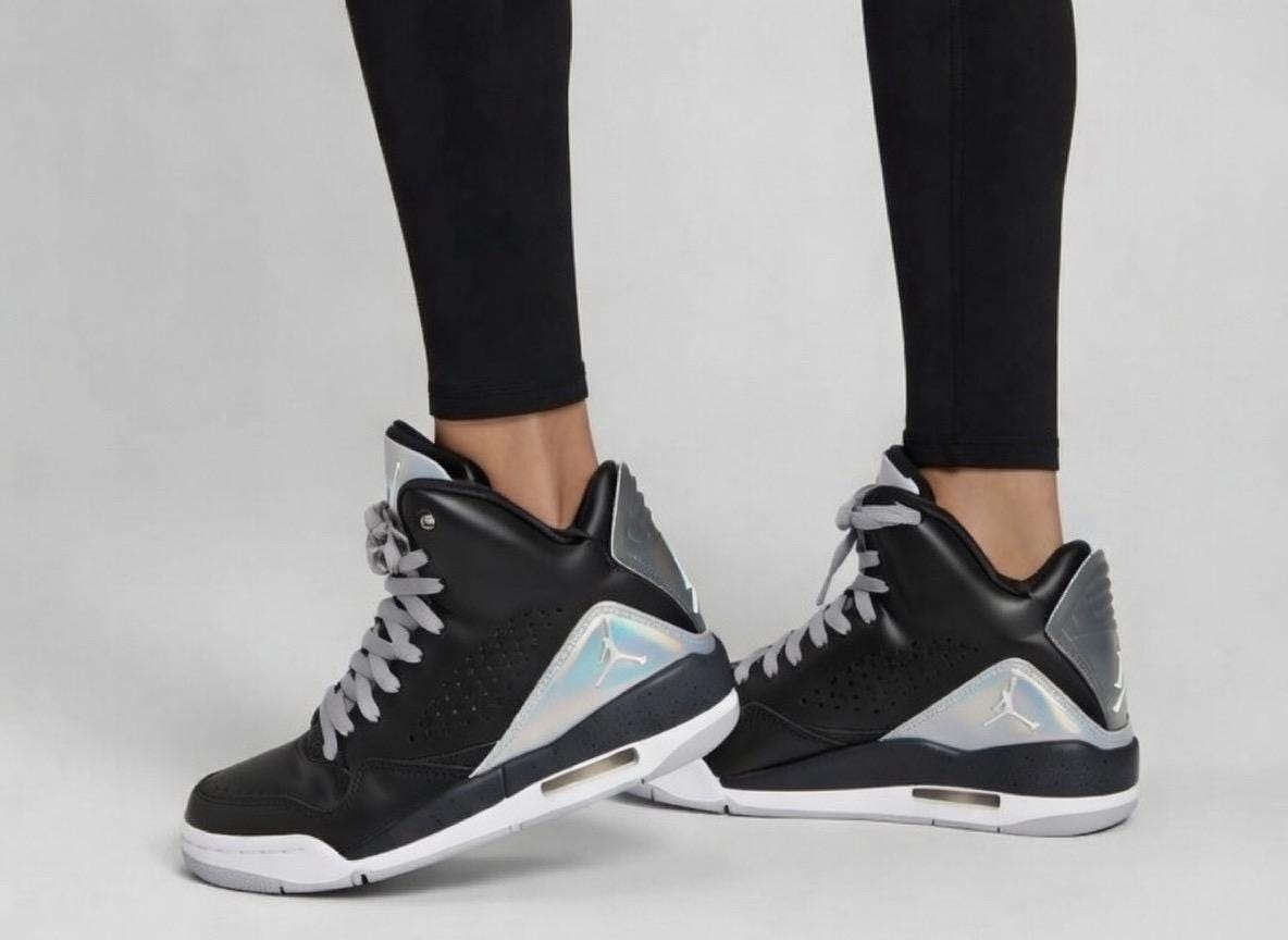 Nike Air Jordan SC-3 Youth 5Y Femme 6.5 Noir Rouge - Baskets de basket-ball