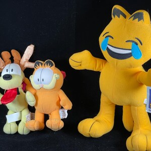 Christmas Odie dog from Garfield cartoon cat with glasses & Reindeer Antlers Plush 8" and Laughing Garfield new with tag 13 inch