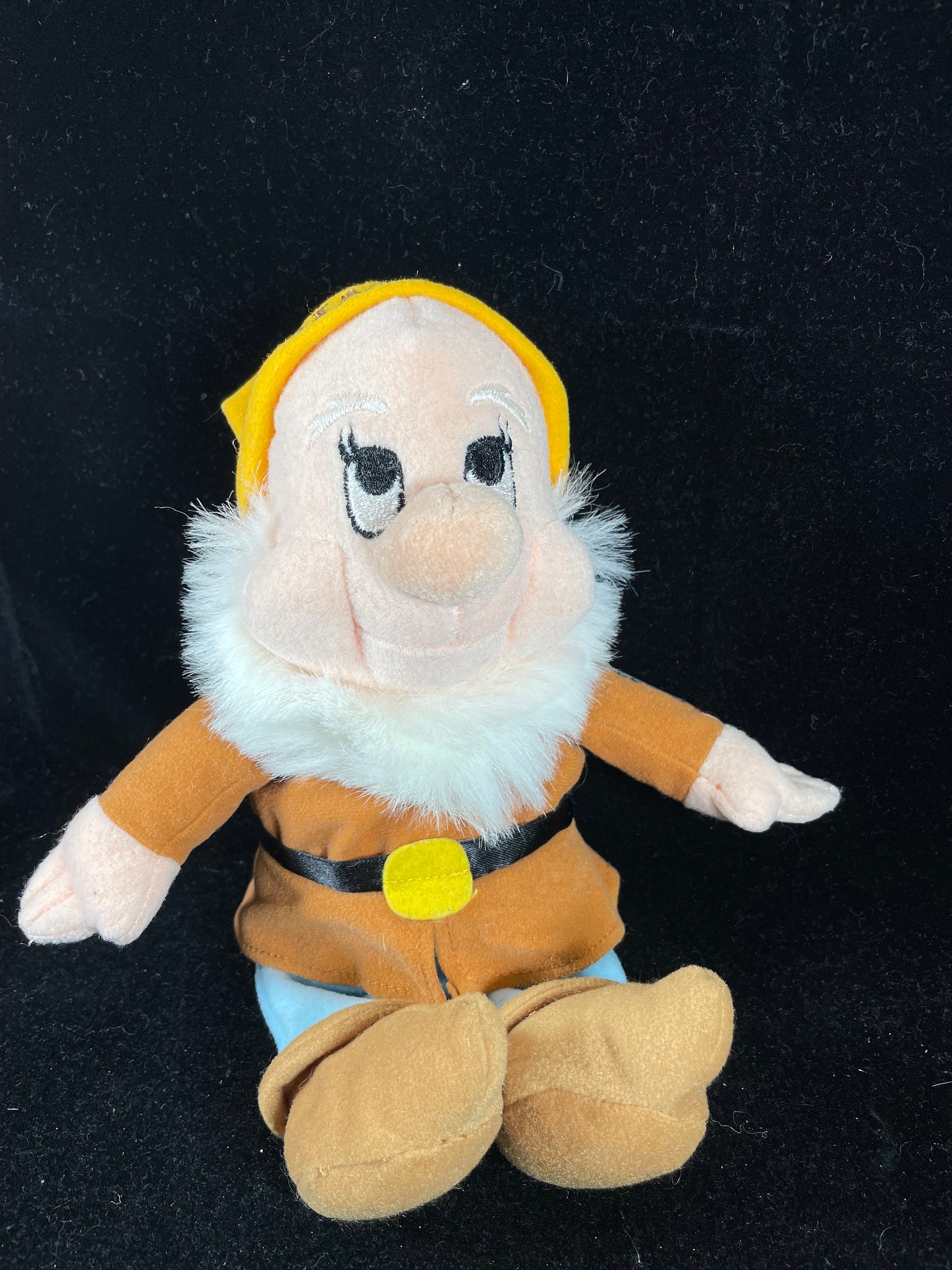 Disney Store Snow White Seven Dwarfs HAPPY Dwarf Plush Stuffed Toy 12 ...