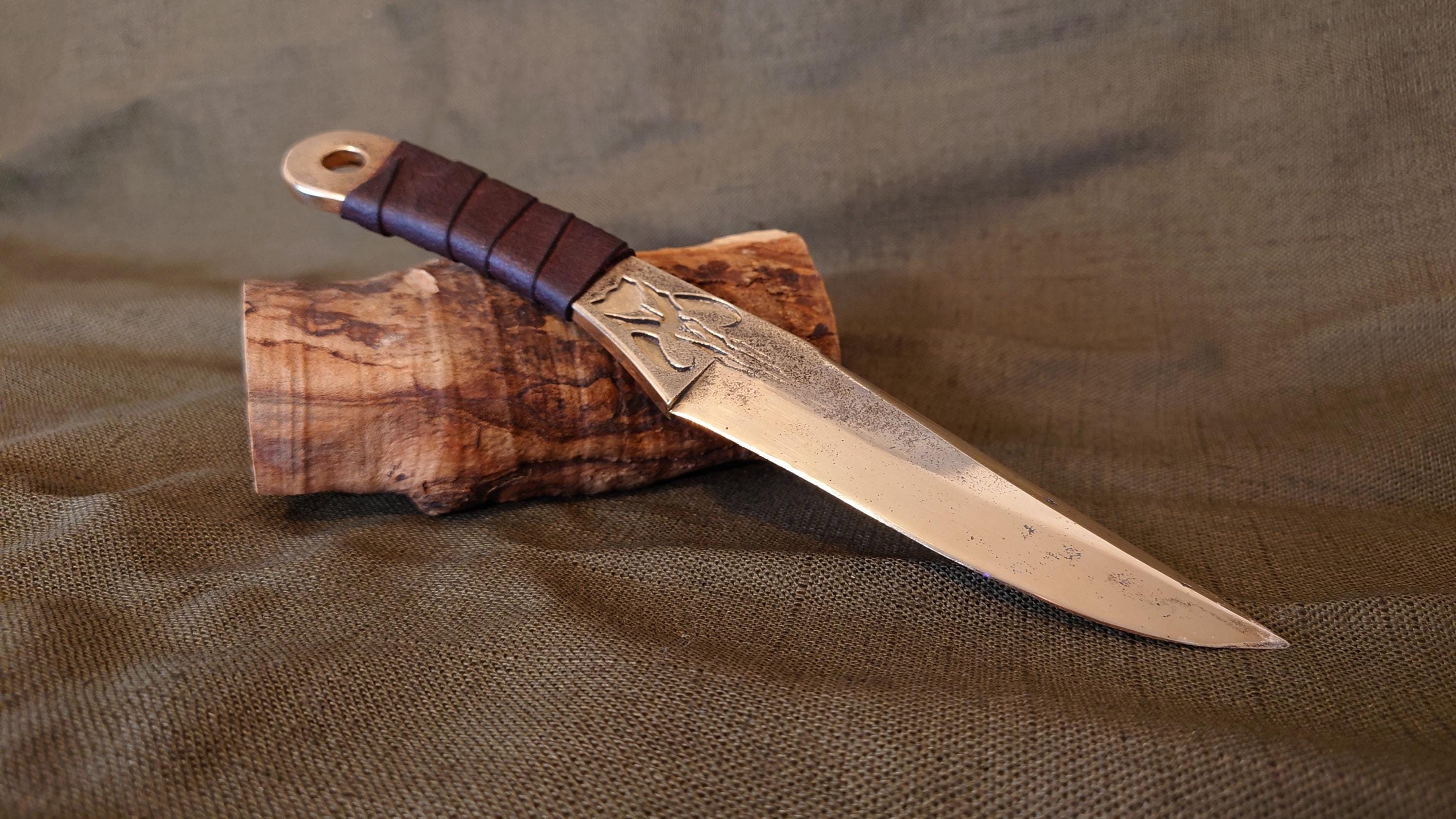Bronze knife