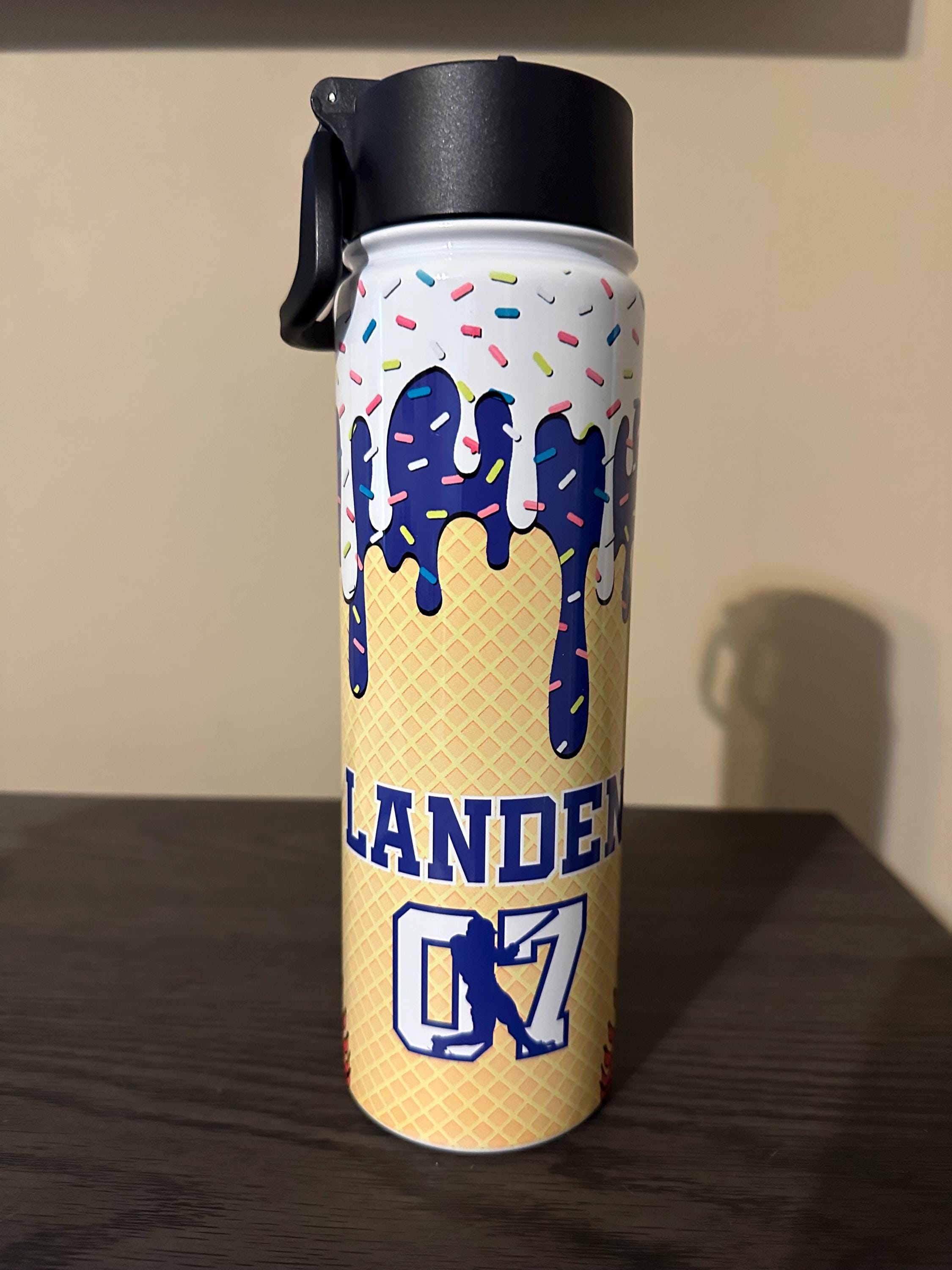 Personalized Baseball Player Aluminum Water Bottle - 20 Oz Silver Finish, Customizable Name/Text, With Sport Lid & Carabiner