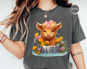 Comfort Colors® Highland Cow Shirt Cows Tee Highland Cow T-Shirt Western T-Shirt Cute Cowgirl Highland Tshirt Country Farm Shirts CC17.391