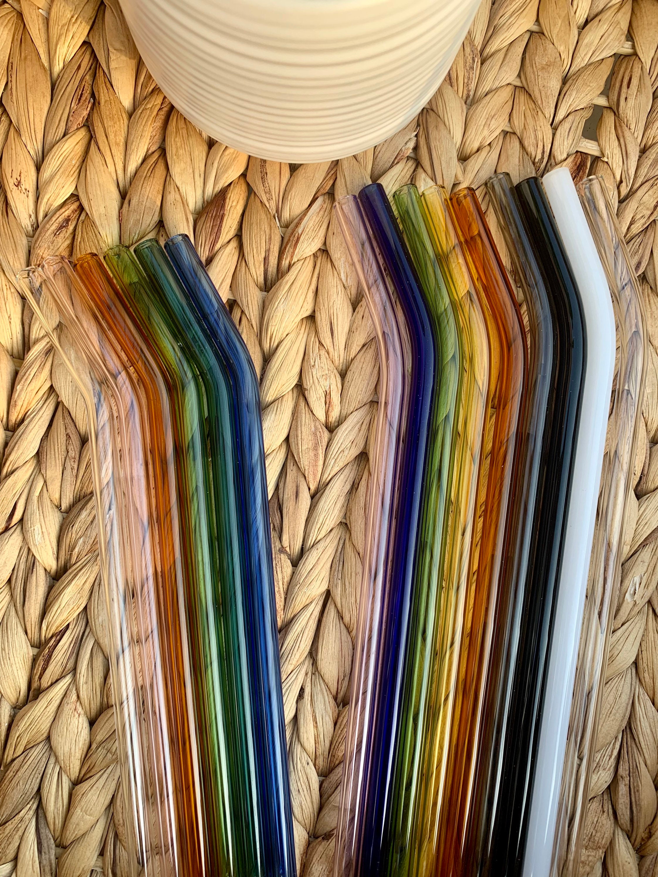 Colored Bent Glass Straws - Single Straw – Hummingbird Glass Straws
