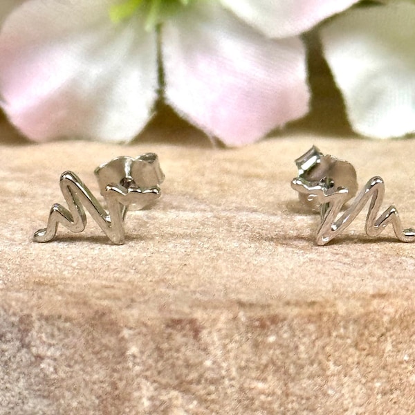 Tiny Heart EKG Stud Earrings | Solid 925 Sterling Silver Lifeline Earrings Push Back | Trendy | Minimalist | Gift for Nurse, Doctor