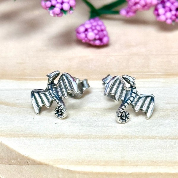 Tiny Dragon Stud Earrings | Solid 925 Sterling Silver Medieval Dragon Earrings Push Back | Trendy | Minimalist Jewelry | Gothic Inspired