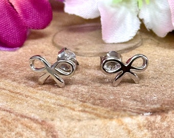 Ribbon Bow Plain Stud Earrings | Solid 925 Sterling Silver Present Bow Knot Earrings Push Back | Minimalist | Trendy | Gift for Her