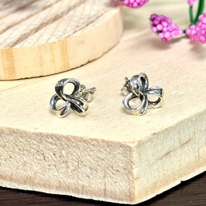 Unique Love Knot Stud Earrings | Solid 925 Sterling Silver Trio Loop Design Earrings Push Back | Minimalist Jewelry | Trendy | Gift for Her