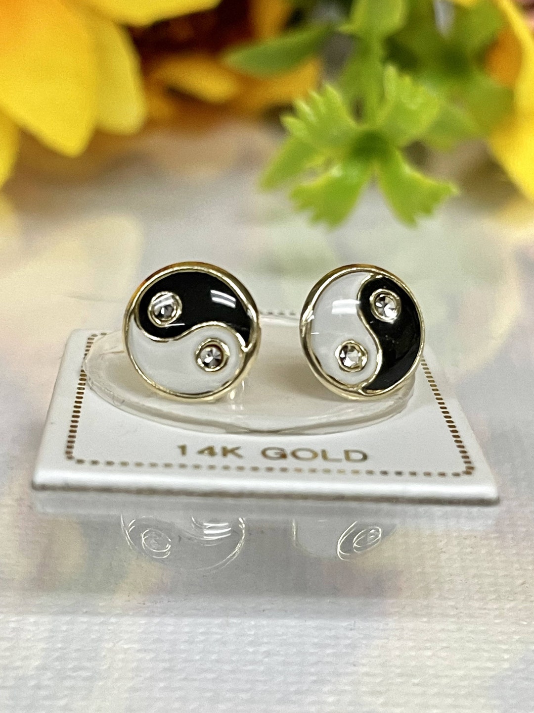 Diamond & 14k Gold Yin Yang Shangri-La Stud Earrings