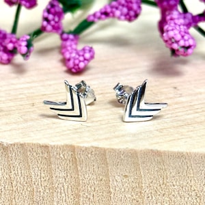 Triple Arrow Stud Earrings | Solid 925 Sterling Silver Chevron Style Earrings Push Back | Minimalist Jewelry | Trendy | Fashion Accessory