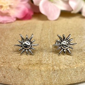 Tiny Happy Sun Stud Earrings | Solid 925 Sterling Silver Tiny Sunburst Earrings Push Back | Astronomy Jewelry | Trendy | Minimalist
