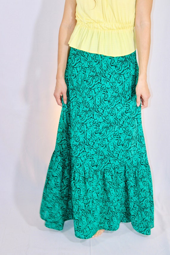 Carondelet Maxi Skirt - image 4