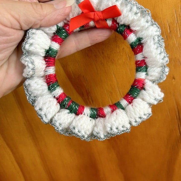 Crochet Christmas wreath