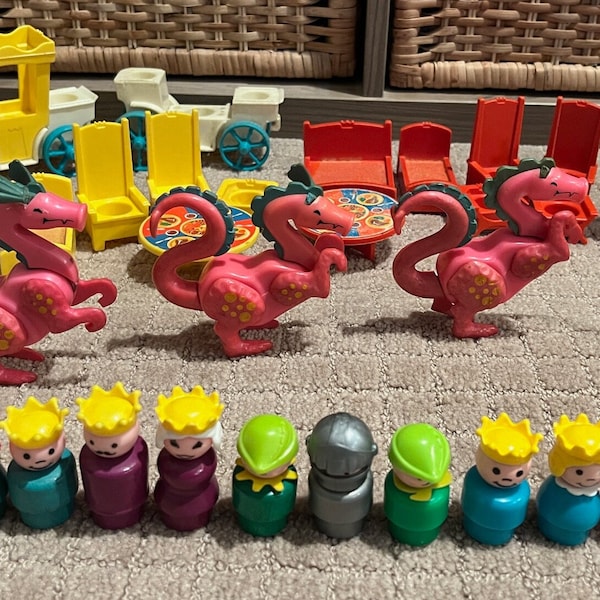 Vintage Fisher-Price Little People Castle Accessories