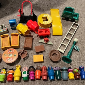 Vintage Fisher-Price Little People / Play Family Sesame Street Figures and Accessories