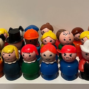 Vintage Fisher-Price Little People Figures