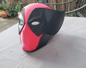 3D Printed Deadpool Wolverine Mashup Helmet: Resin Cosplay Mask