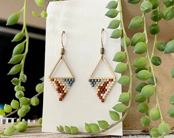 Beaded geometric earrings, triangle beaded earrings, gold beaded earrings, seed bead earrings, abstract beaded earrings, minimalist