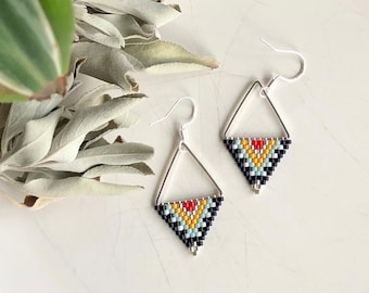geometric seed bead earrings small triangle beaded earrings silver hippie earrings boho earrings southwestern earrings gift for her