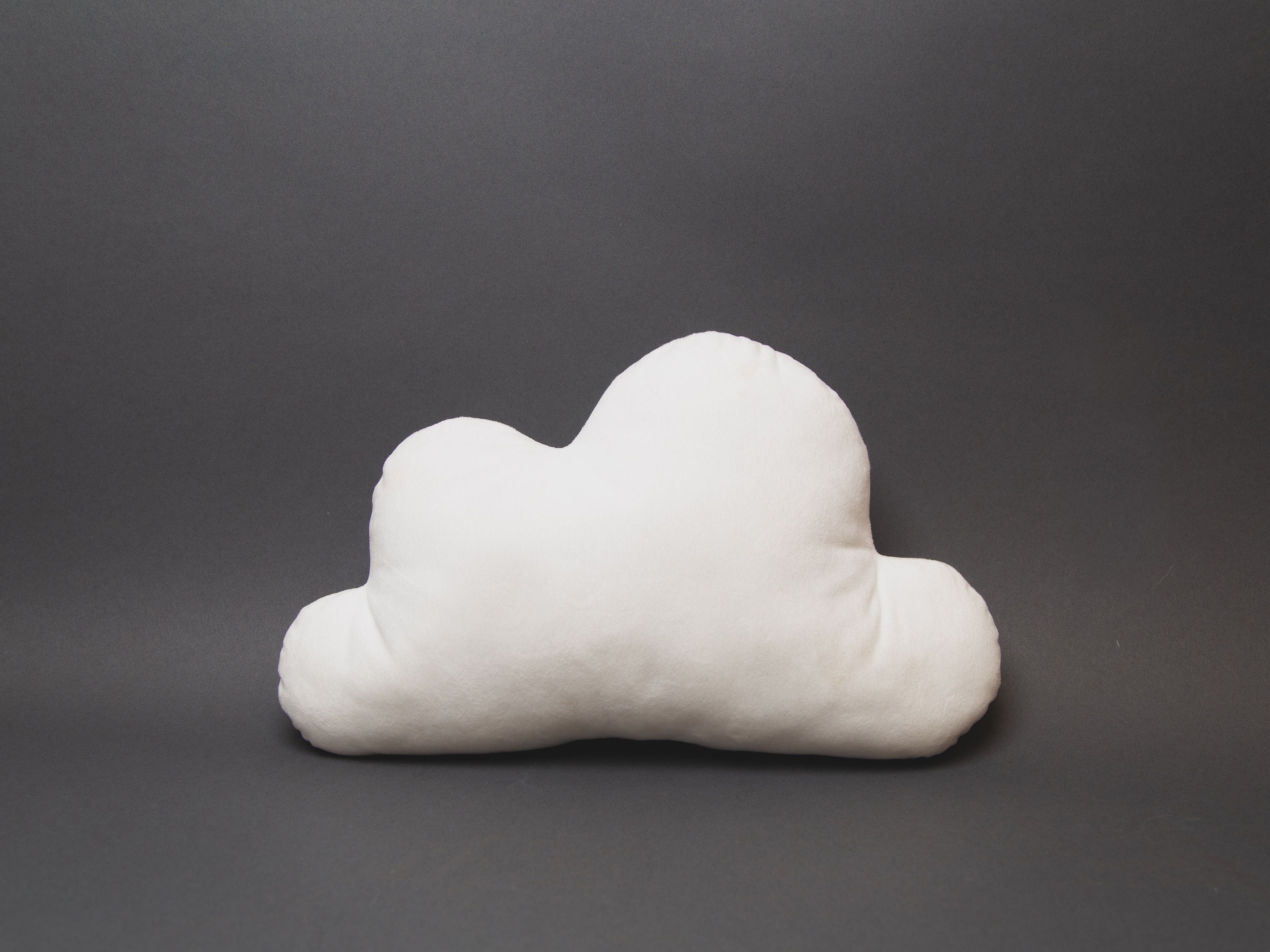 Unittype 3 Pcs Clouds Shaped Throw Decorative Pillows Cute Soft Cloud  Pillows White Waist Rest Cushion Lovely Floor Cushion Reading Pillows 2  Size