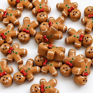 Tiny Gingerbread Boy Cabochon, Slime Charms, Gingerbread Charm, Cabochons, Christmas Cabochon, Scrapbooking, Cell Phone Charm