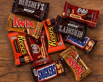 Mini Chocolate Candy Flatback, Slime Charm, Fake Bake, Scrapbook, Cell Phone Charm, Fake Candy, Halloween Candy, Jar Filler, Decoden