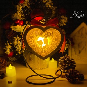 Plantilla de caja de luz de linterna de corazón recortada con papel Love 3, caja de luz de linterna recortada con papel 3D SVG DIY, corte Cricut, corte de papel de caja de sombra