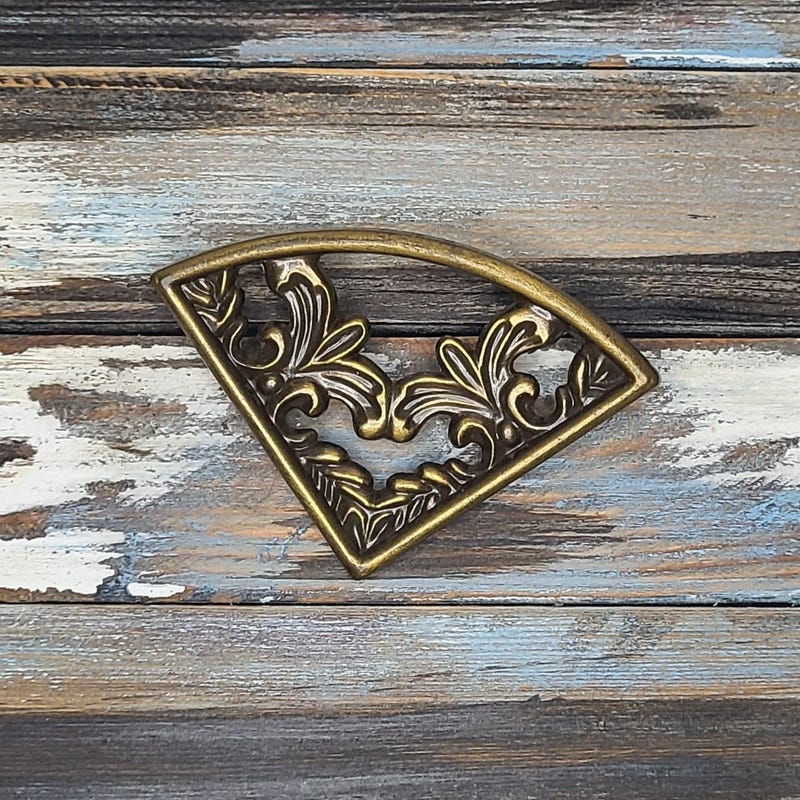 Triangle Drawer Pull - Etsy