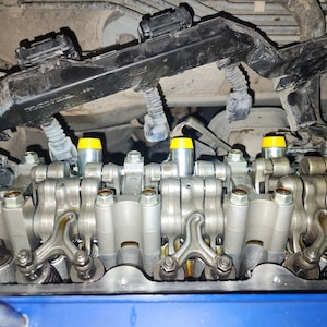 Honda Spark Plug Tube Seal Guides image 10