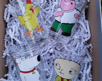 Zestaw kieliszków do shotów Family Guy: ręcznie robiony prezent kolekcjonerski