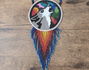 Beaded Medallion Necklace With A Wolf's Head Design