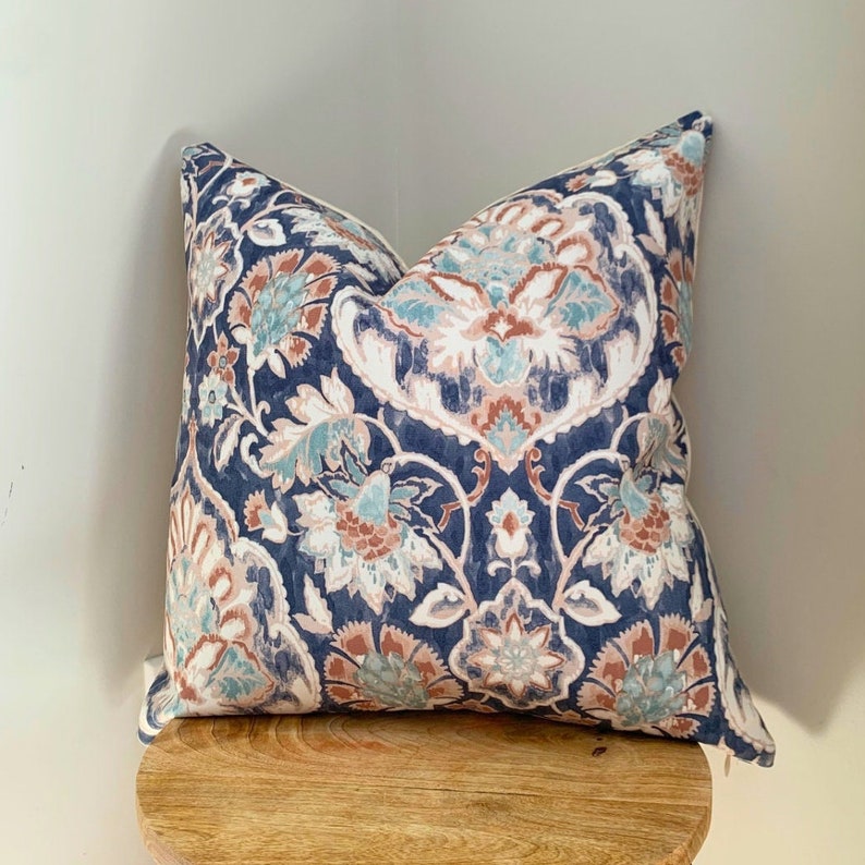 Blått blommigt örngott, 20x20, anpassade storlekar, designerkudde, blå & brun, prydnadskudde, Coussin, accentkudde, heminredning bild 7