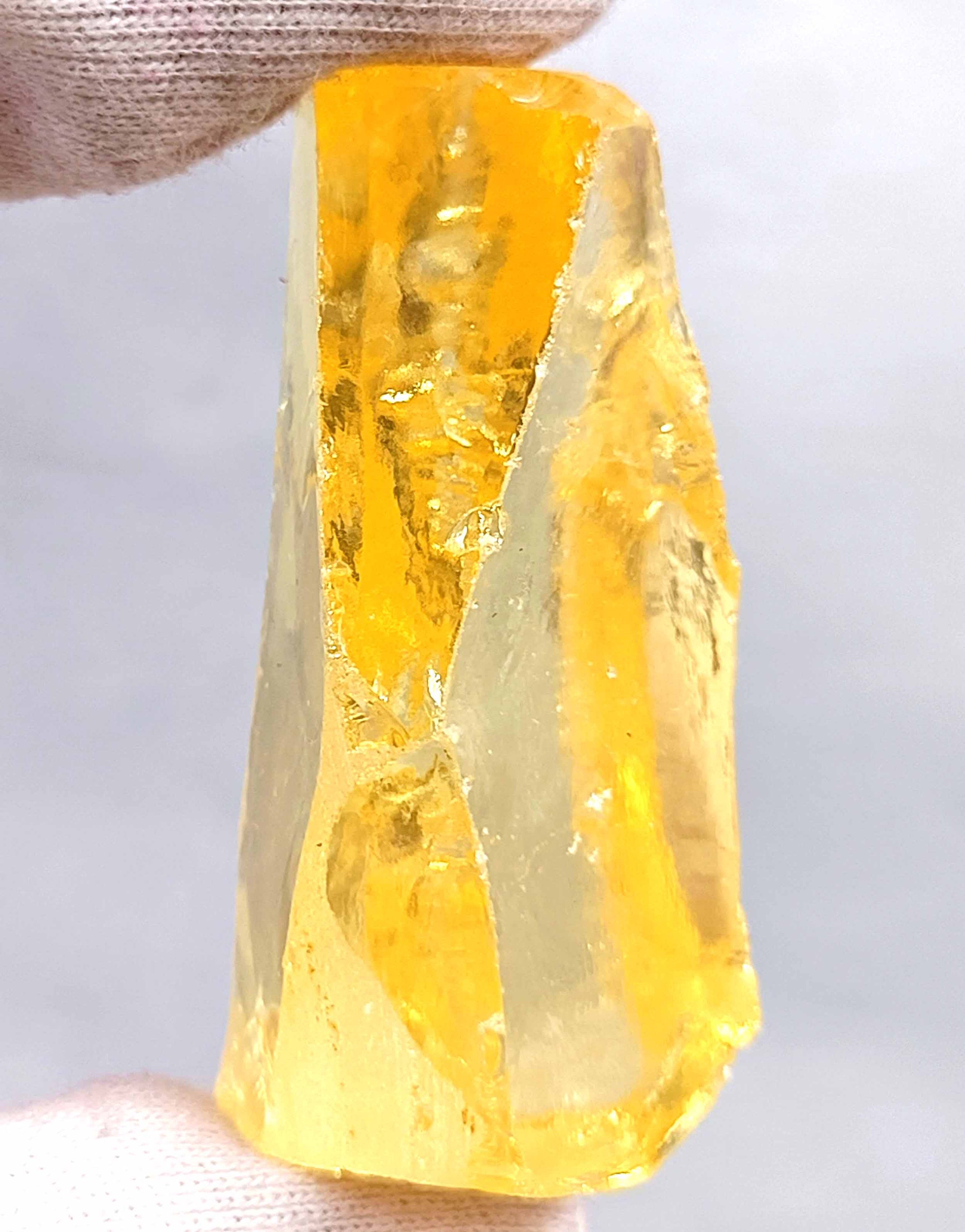 Yellow Zircon Natural Rough 300-350 Ct Awesome IGL Certified Yellow Zircon Natural Rough 300-350 Ct Awesome IGL Certified