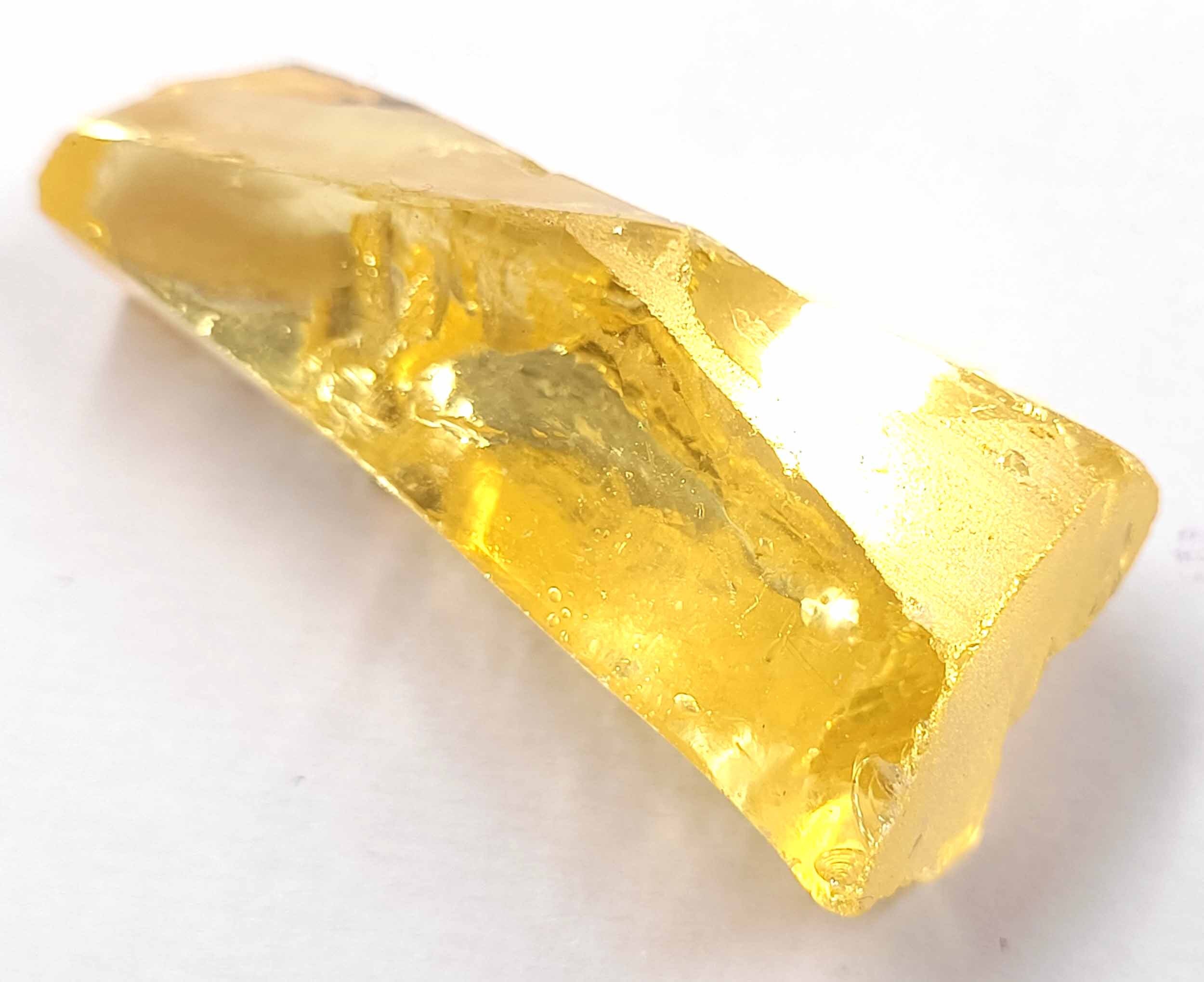 Yellow Zircon Natural Rough 300-350 Ct Awesome IGL Certified Yellow Zircon Natural Rough 300-350 Ct Awesome IGL Certified