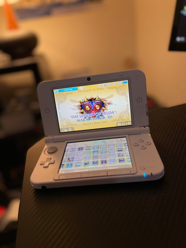 Modded Nintendo 3ds XL 100s of Games. Fully Loaded. Free Etsy