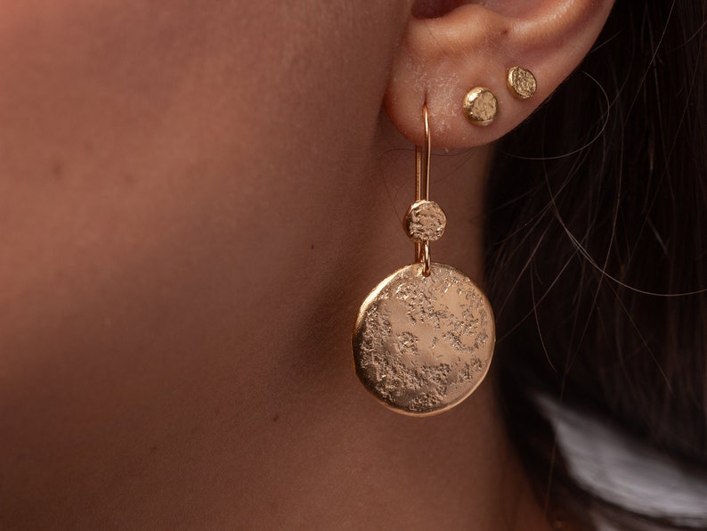 Circle Disc Earrings, Gold Disk Earrings, Gold Plated Earrings, Disc Dangle Earrings, Hammered Earrings, Large Dangle Earrings image 3