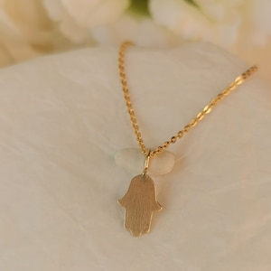 Simple Gold Hamsa Necklace, Smooth Matte Gold Hamsa Pendant, Israeli Gold Judaica Jewelry