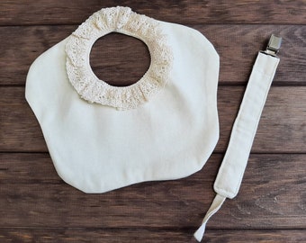 Baby bibs and cotton pacifier strap handmade/handmade/bibs/beige/vintage/boho