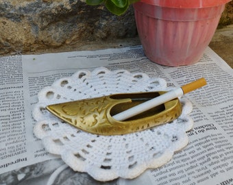Cenicero de latón vintage para zapatos