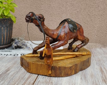 Vintage Camel Figurine, Leather Camel Figurine, Camel Statue on a Wooden Base, Retro Leather-wrapped Camel Figurine, for Camel Lovers