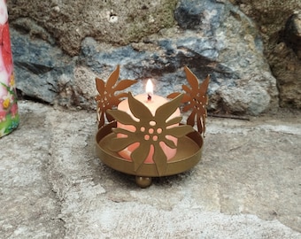 Portacandele vintage in metallo, color bronzo, decorazione per la casa con motivo floreale