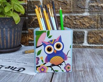 Blue Wooden Stand for Felt Tip Pen, Pencils, Pens, Paint Brushes, Owl Pencil Holder, Gift for Child, Desk Accessory, Nursery Decoration