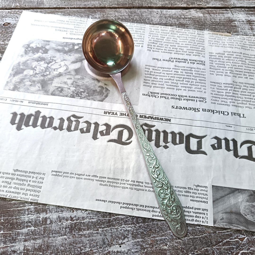 刻印入りハンドル付きヴィンテージソースレードル：ステンレススチール、ソ連製キッチン用品、サービングスプーン - Etsy 日本