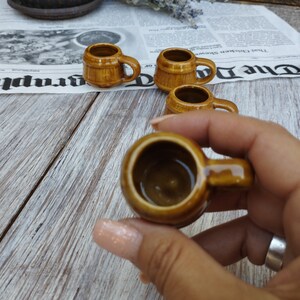 Mini tazas de cerámica marrón vintage: Tazas de brandy de arcilla esmaltada, juego de 4 imagen 5